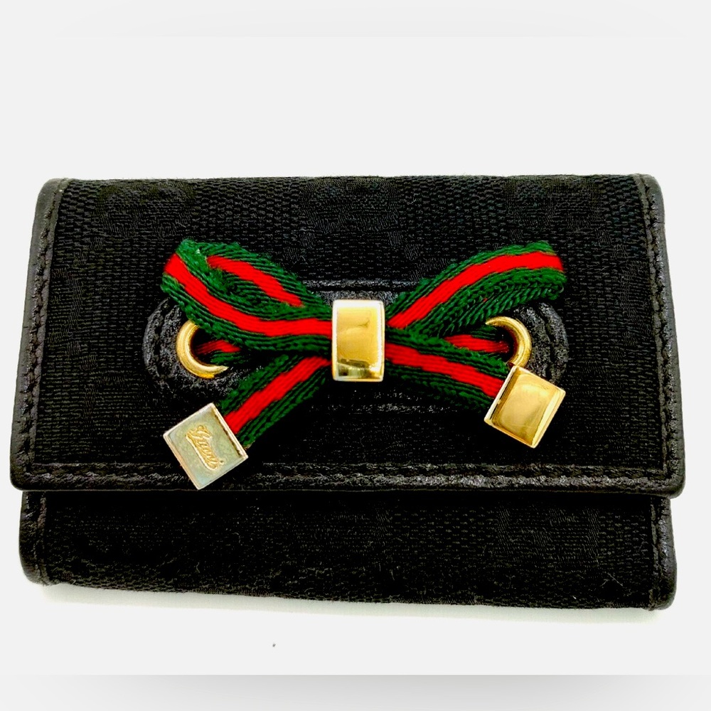 Gucci Vintage Black Sherry Line Key Card Holder  Red Green Bow rare luxury